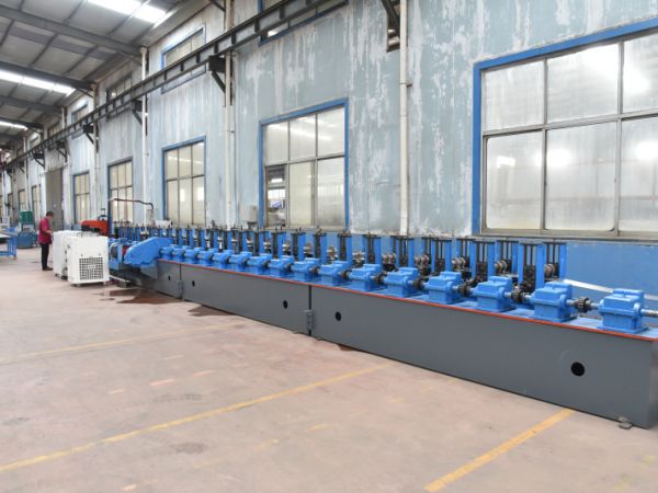 輥壓產(chǎn)線(xiàn)